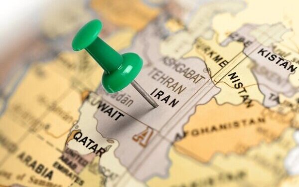 مجید توکلی ها و دفاع از تحریم