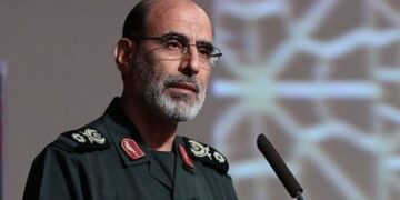 سردار سپهر: رئیس بیمارستان مجاز است به مراجعه کنندگان بی حجاب خدمات ندهد/ با ادامه این روند بی حجابی از ترکیه بدتر می‌شویم/ مسئولان باید آتش به اختیار عمل کنند