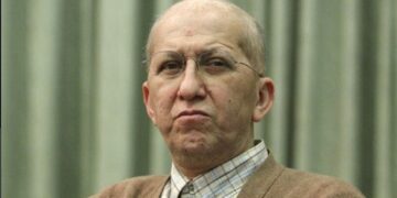 نوباوه: «سلام فرمانده» می‌تواند الگویی برای دیگر هنرمندان برای تولیدات هنری متعالی باشد