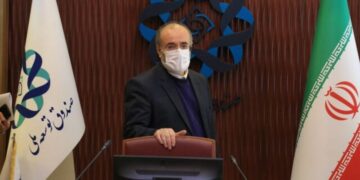 افشاگری رئیس هیات عامل صندوق توسعه ملی علیه دولت رئیسی:‌ وزیری نامه زده ۲۲.۵ همت کم آورده‌ام، پول بده / چرا با ما مثل بچه حرف می‌زنید؟