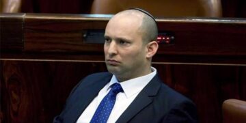 ادعای نفتالی بنت درباره دسترسی ایران به اسناد آژانس