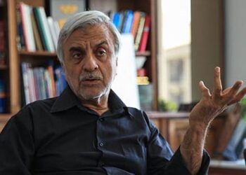 هاشمی طبا: یک تیم در صدا و سیما تصمیم می‌گیرد که چگونه اعتراض های مردم را پوشش دهد/ حاکمیت باید به اعتراضات پاسخ دهد