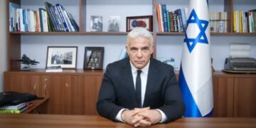 اسرائیل: جنگ را به درون ایران می کشانیم