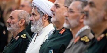 سردار محمد کاظمی رئیس سازمان اطلاعات سپاه شد / انتصاب حسین طائب به عنوان مشاور فرمانده کل سپاه