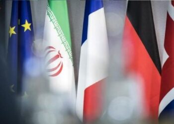 بیانیه “تروئیکای اروپایی” در واکنش به برداشتن دوربین های نظارتی از سایت‌های هسته‌ای درایران / ایران تنش‌زایی اتمی را متوقف کند