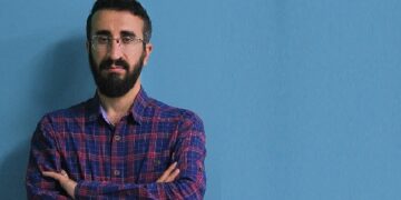 حزب اللهی بودن یا نبودن، مسئله این است