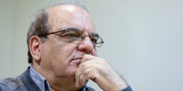 چرا در افزایش حقوق ناتوانید؟!