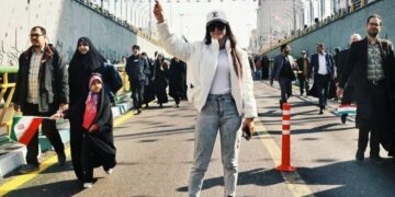 حجاب 22 بهمن ایران