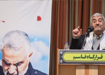 سردار عزیز جعفری: در اعتراضات سال ۱۴۰۱متأسفانه بسیاری از مسئولین و بخشی از مردم مردود شدند، برخی از مؤمنین هم حتی دچار تردید شدند