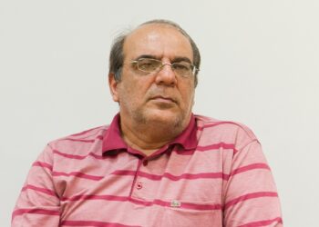 عباس عبدی: اینگونه امر و نهی درباره حجاب پاسخگوی نسل جدید نیست