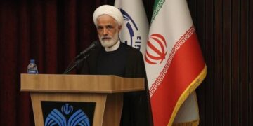 قانون عفاف و حجاب در حالت تعلیق قرار گرفته است