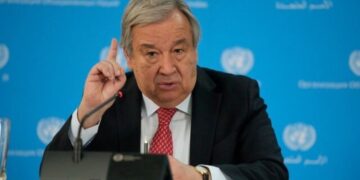 گوترش: ایران اولین گام را برای بهبود روابط با آمریکا بردارد، یران باید روشن سازد که هدفش تولید سلاح هسته‌ای نیست