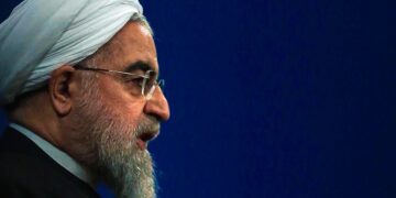 انتقاد شدید دفتر روحانی از دروغ های صداوسیما؛ آیا هدفی جز تخریب و تفرقه دارید؟